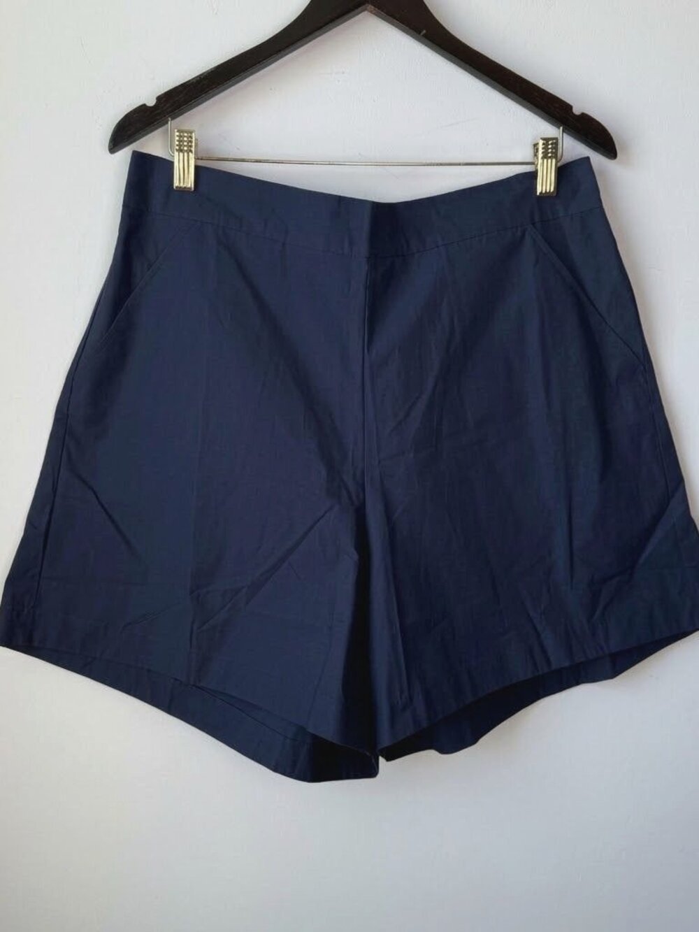 Julia Amory Cabana Shorts Oxford Cloth Navy Size XL Quiet Luxury Preppy Coastal